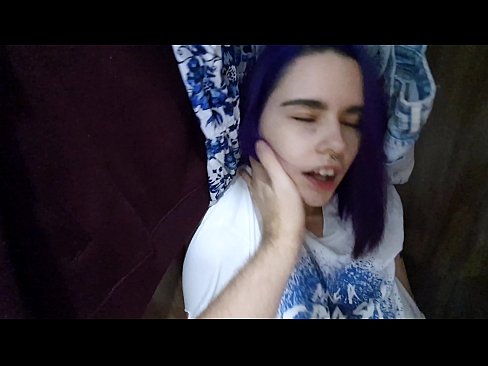 ❤️ Megtaláltam a nővéremet a szekrényben, és segítettem neki elélvezni. Anal pornó at hu.com-milf-300.ru ❌️❤